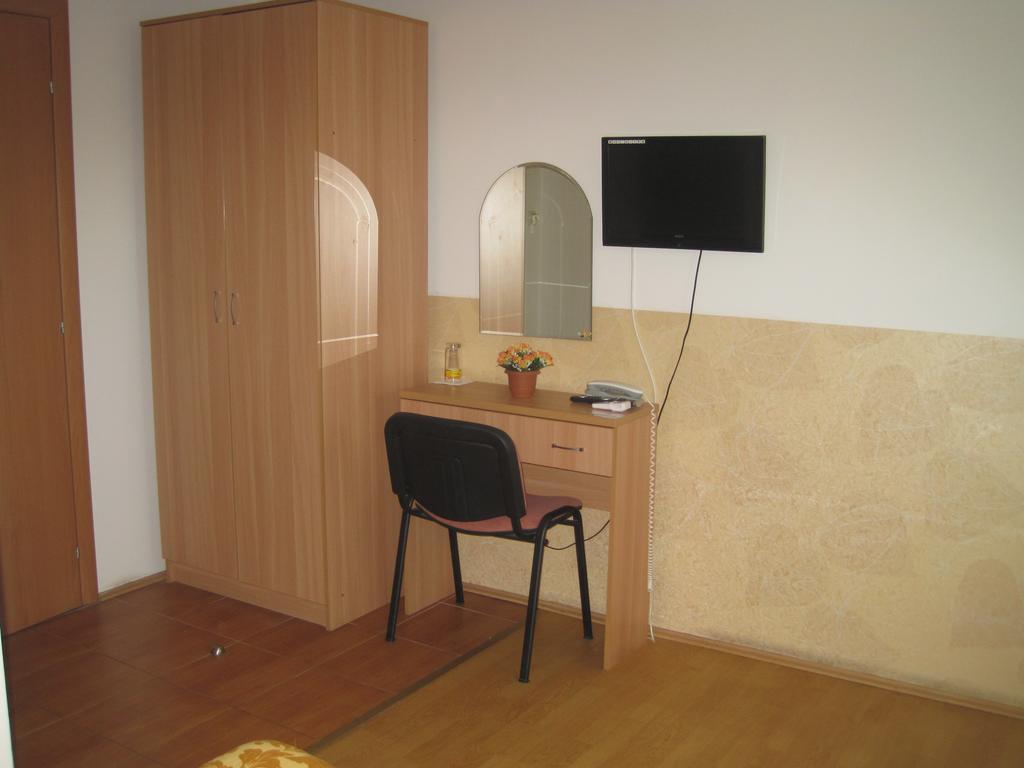 Petrovec Motel Livija المظهر الخارجي الصورة