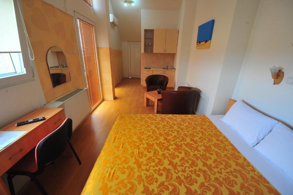 Petrovec Motel Livija الغرفة الصورة
